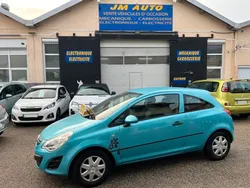 Belle corsa essence 128.000kms clim possibilité garantie 12 / 24 / 36 mois