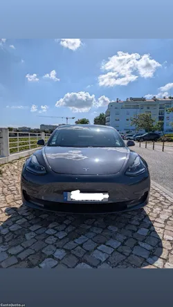Tesla Model 3 Long Range
