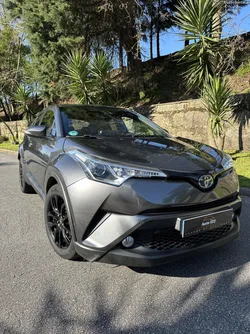 Toyota C-HR 1.8 Hybrid