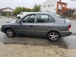 Hyundai Accent GLS