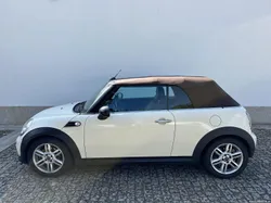 MINI Cabrio Cooper D Cabrio 2011