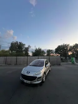 Peugeot 207 1.4 Essence – 210 000 km – Climatisation –