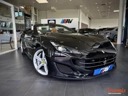 Ferrari Portofino 3.9 V8 - 600CH - Loa 2200 euros sans apport - FREIN CERAMIQUE - NERO DAYTONA -