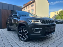 Jeep Compass 1.4 MultiAir 170 ch 4x4 BVA / Beats Audio GPS Volant chauffant Sièges chauffants