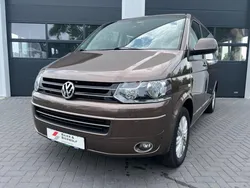 Volkswagen T5 Caravelle 140 ch | BVA Attelage Sièges chauffants Chauffage auxiliaire Apple CarPla...