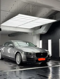Jaguar XE Prestige
