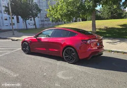 Tesla Model 3 Performance Tração Integral