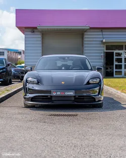 Porsche Taycan 4S