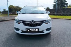 Opel Zafira Tourer