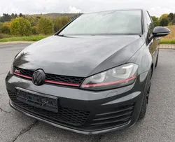 Volkswagen Golf VII LIM. GTI PERFORMANCE BMT 230 CH BVM - VOLANT EN CUIR