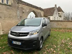 Vivaro taille m blue hdi 120 ch garantie constructeur 15800 euros ht