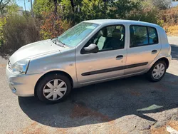RENAULT CLIO. 1L5 DCI. 4 cv. 65 cv. AN 06/2010