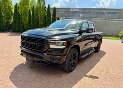 Dodge RAM 1500 5.7 V8 HEMI 4x4 – Laramie Full Options