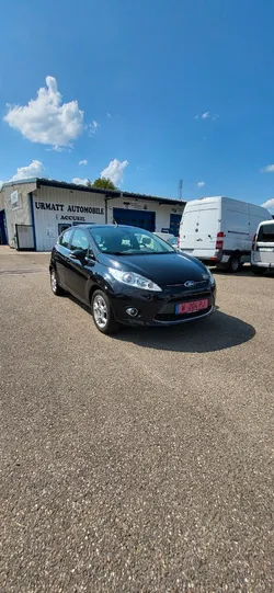 Ford fiesta 1.25l essence faible km