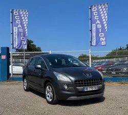 PEUGEOT 3008 1.6 HDi 16V 110ch ENTRETIENS COMPLETS À JOUR / CT OK
