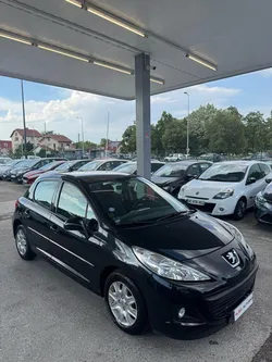 PEUGEOT 207 1.4 75ch Access (CRIT’AIR 1)