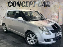 SUZUKI SWIFT 1.3 CONFORT 2009 - 61 324Kms - Climatisation - Premier Main - Suivit suzuki