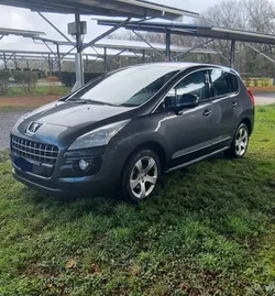 Peugeot 3008 1.6 hdi 119000km très bien entretenu