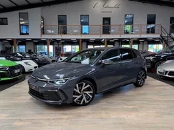 VOLKSWAGEN GOLF VIII HATCHBACK 2.0L TDi R-LINE DSG7 150CH