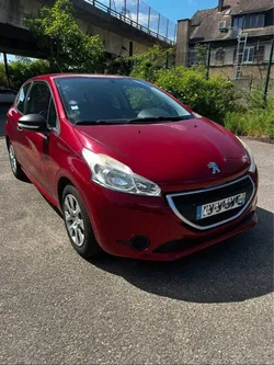 Peugeot 208 1,0l VTi - 68ch - 3 portes - 1ère main - Garantie
