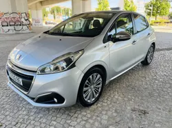 Peugeot 208 1.2 Style 82 Cv