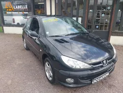 Peugeot 206 urban 1.4l essence 75cv