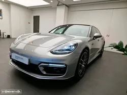 Porsche Panamera Sport Turismo 4 E-Hybrid Platinum Edition PDLS