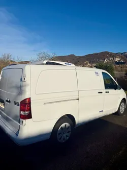 Mercedes vito frigorifique comme neuf