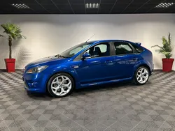 FORD FOCUS ST 2,5L BVM6 225ch + KIT DISTRIBUTION NEUF + FREINS AV NEUFS + BOUGIES NEUVES