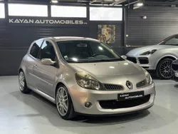 RENAULT CLIO 2.0i 16V - 200 - RS - SUIVI