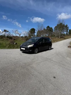 Citroën C4 Grand Picasso 1.6HDI-possibilidade de financiamento