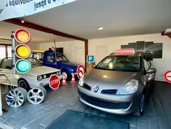 Renault Clio III Estate 1.2 16V 80 Authentique 5 Portes