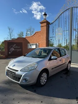Renault Clio III 1.5 DCI 68 ch