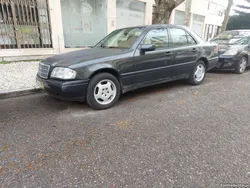 Mercedes-Benz C 220 C220
