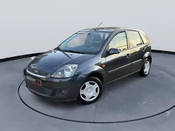 🚗 Ford Fiesta 1.4 TDCI 70CH GHIA - 2ème Main - Garantie 12 Mois - Faible Kms