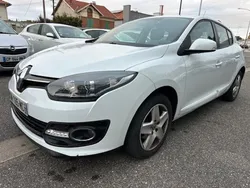RENAULT CLIO IV TCe 90 Limited 22/02/2017 185 087 km à saisir