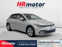 VOLKSWAGEN Golf 1.0 eTSI Life DSG 81kW