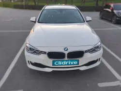 BMW 318 318d Touring Essential Edition