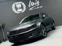 VW Passat Bluemototion  1.6 td 250  mês