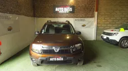 DACIA DUSTER 1.6i - 105 CV Lauréate garantie 12 mois