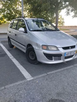 Mitsubishi Space Star 1.9diesel 5 lugares
