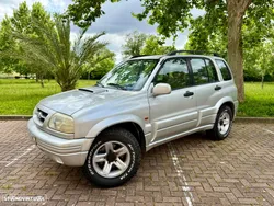 Suzuki Grand Vitara Metal Top 2.0 TDi