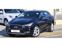 INFINITI Q30 1.6tc Premium 7DCT 156