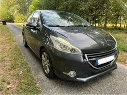 Peugeot 208 1.6 hdi