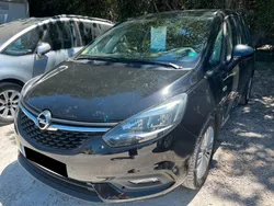 ZAFIRA TOURER 1.6 CDTI 135 Selective. BV6. 7 Places. Garantie 12 Mois