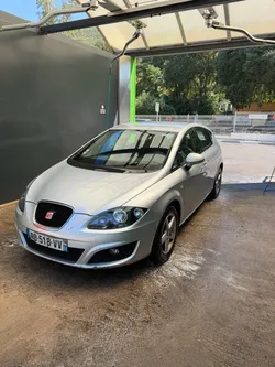 Seat Leon 1.6 tdi 105 cv