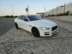 Jaguar XE pure