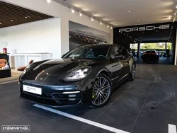 Porsche Panamera Sport Turismo 4 E-Hybrid Platinum Edition
