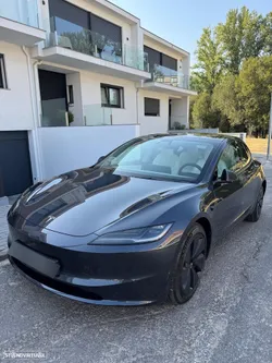 Tesla Model 3 Long Range Tração Integral Premium