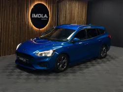 Ford Focus SW 2.0 EcoBlue ST-Line BVA / Carplay / Régulateur adaptatif / Caméra de recul / Coffre 600 litres